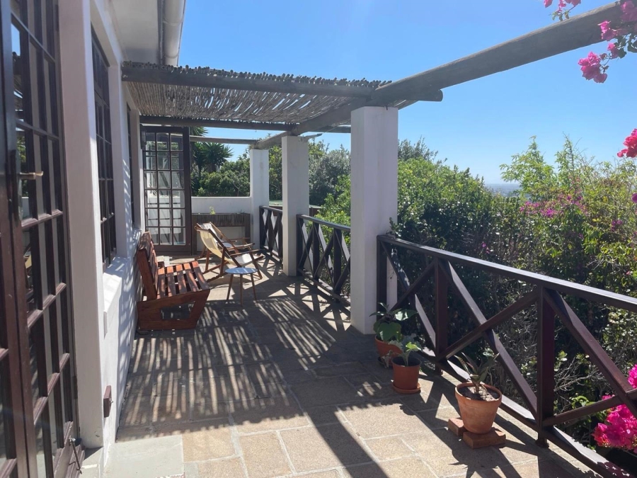 To Let 2 Bedroom Property for Rent in Muizenberg Western Cape